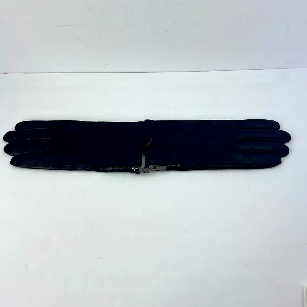 CHICO’s QUILTED DESIGN BLACK LEATHER GLOVES, INSIDE SUPER SOFT & WARM POLYESTER